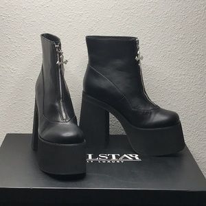 Brand new Killstar Crossing Over platform boots womens size 8
